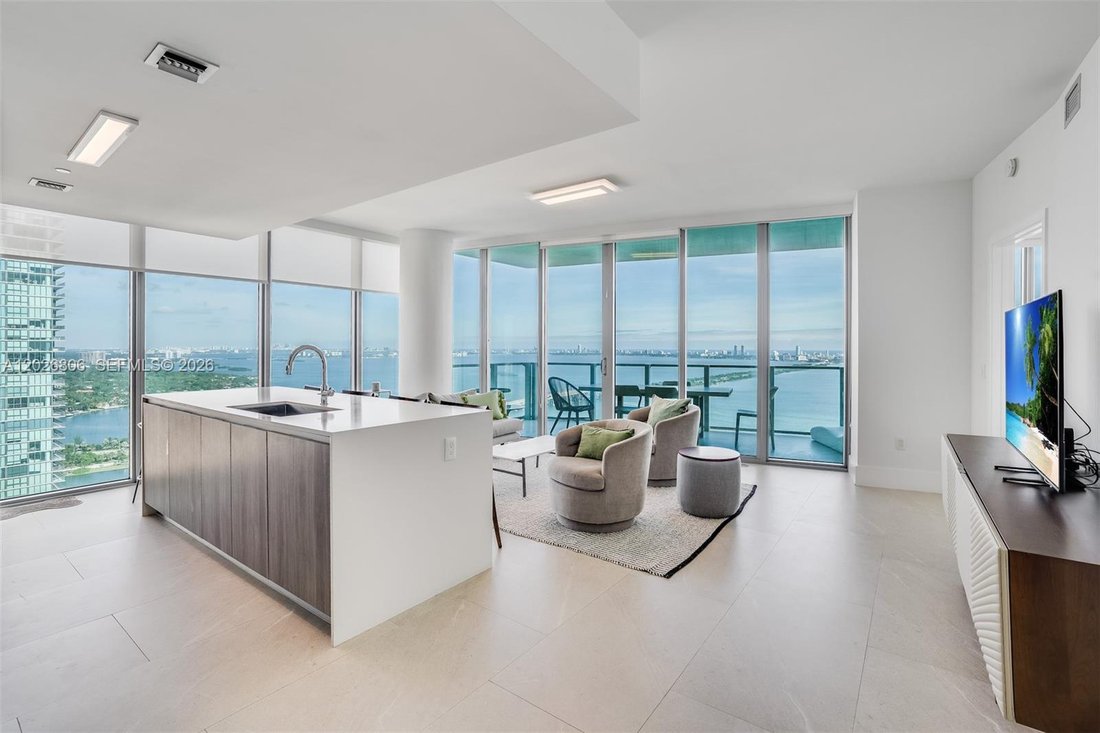Condo in Miami, Florida, United States 1 - 18065920