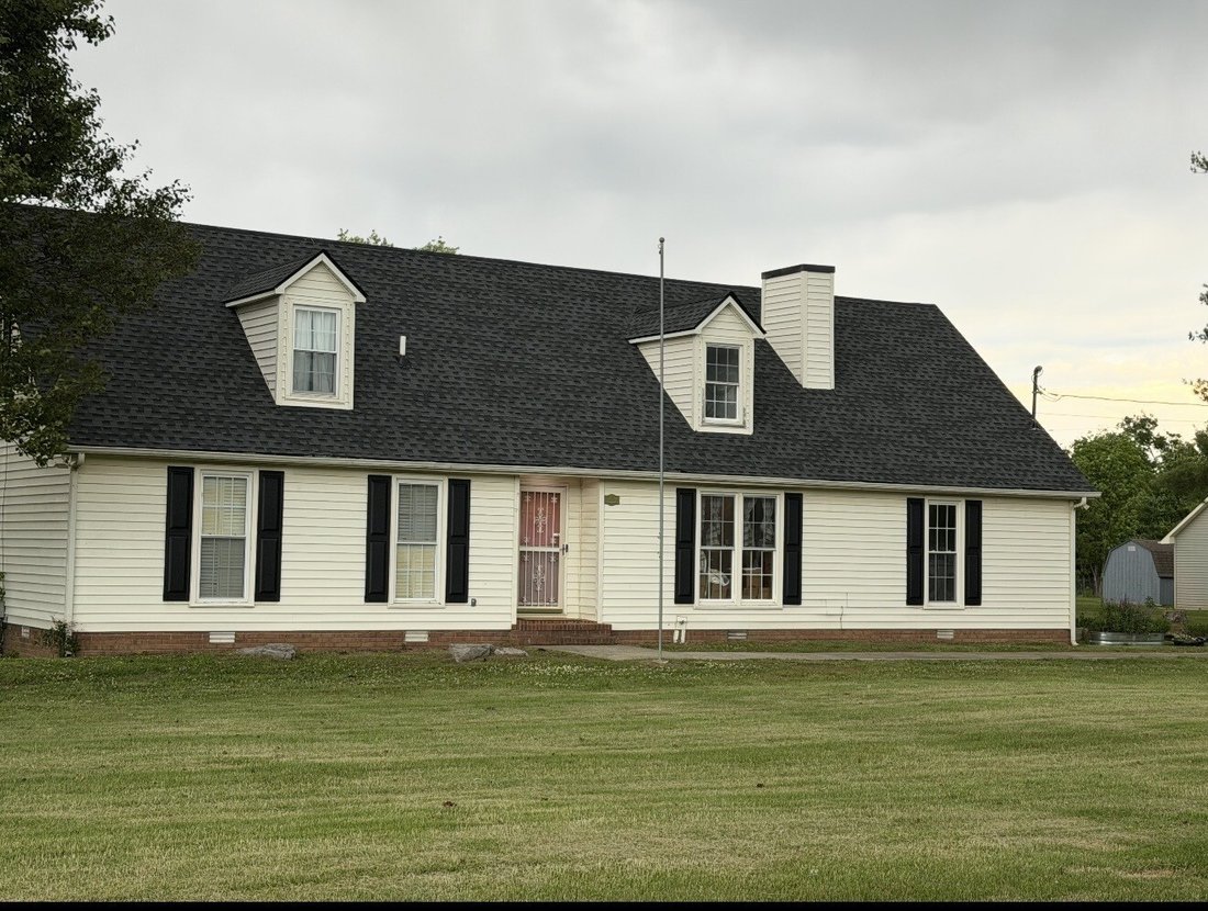 House in Shelbyville, Tennessee, United States 2 - 18066192