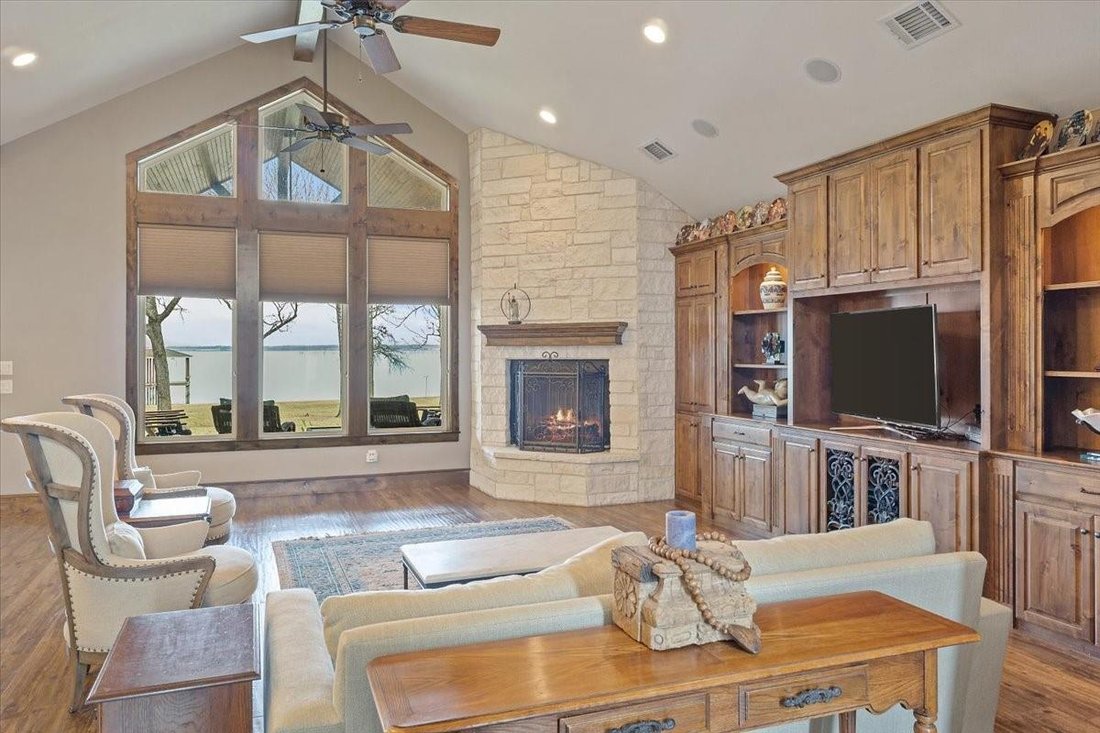 House in Corsicana, Texas, United States 5 - 17066611