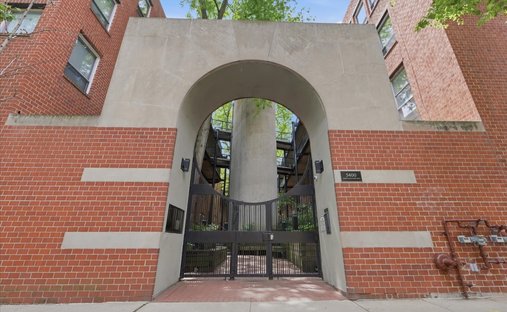 Condo in Chicago, Illinois, United States 1