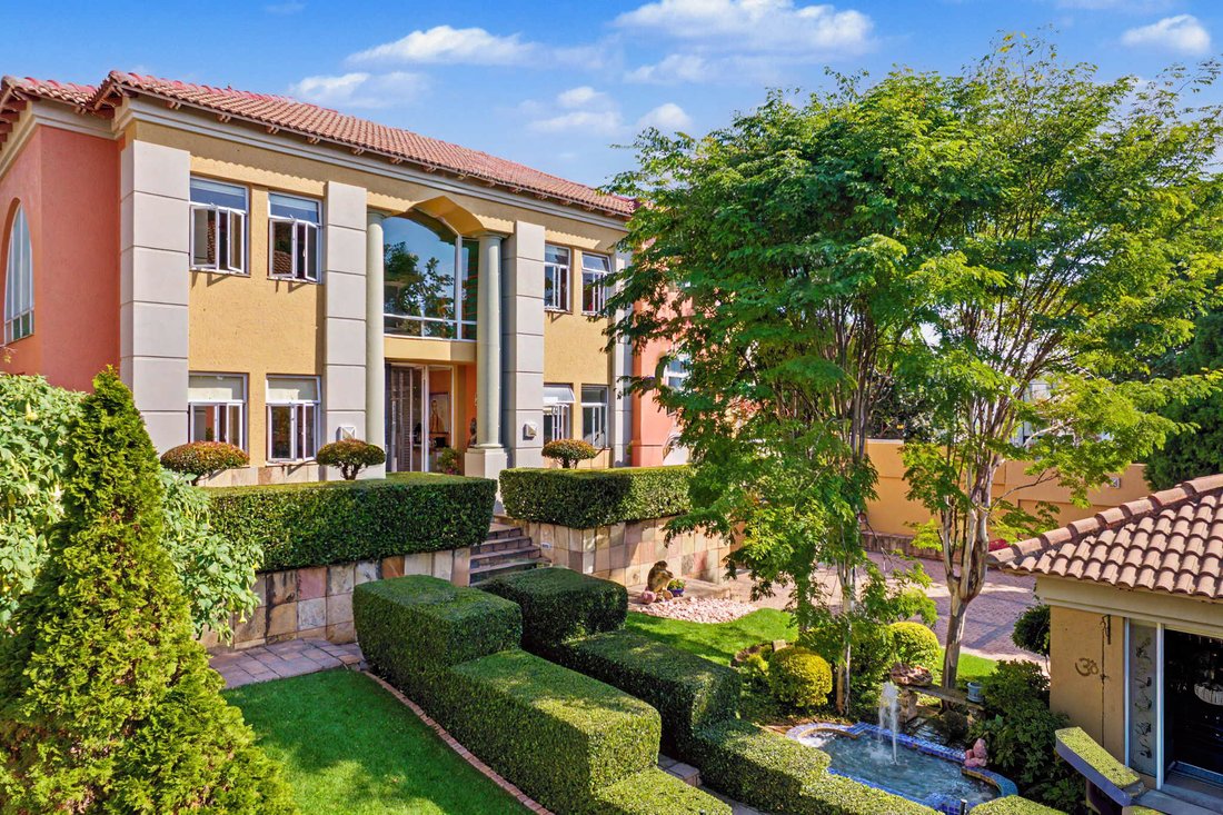 House in Illovo, Chislehurston, Gauteng 2 - 18067943