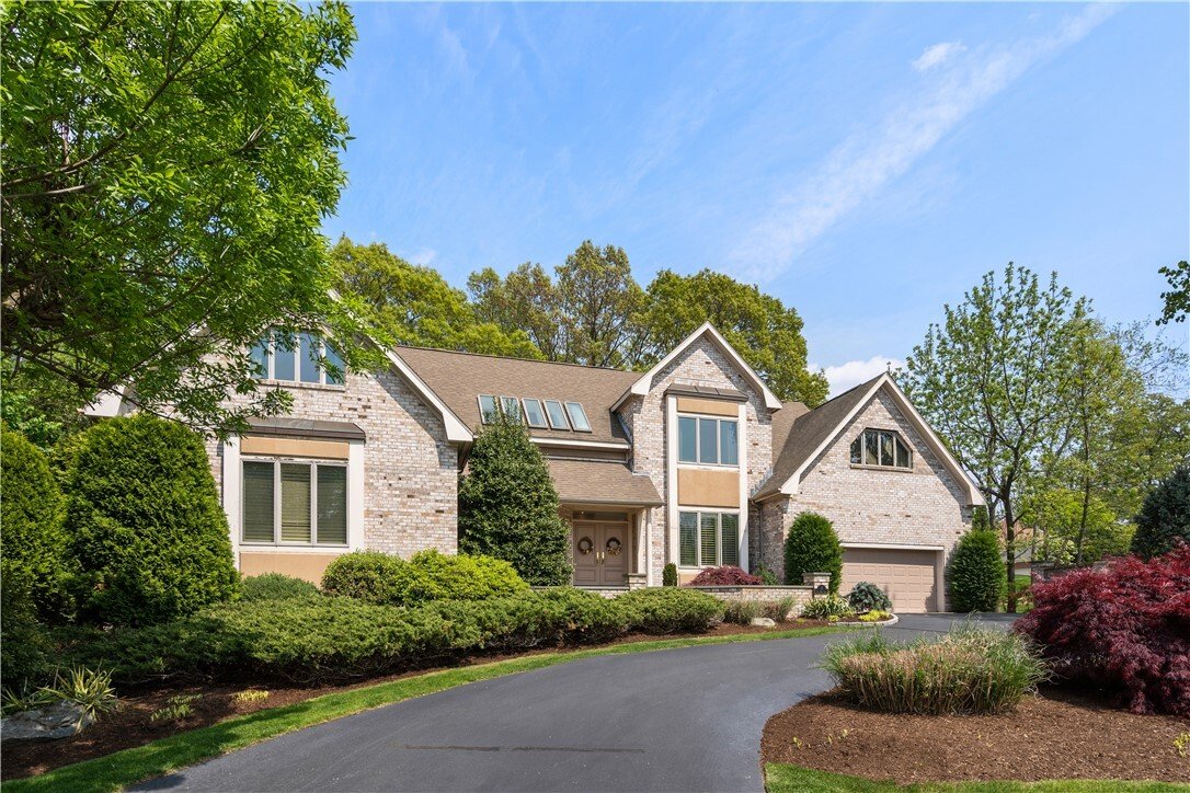 House in Cranston, Rhode Island, United States 1 - 18067674