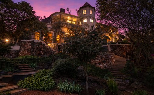 Haus in Cornwall Hill Country Estate, Gauteng, Südafrika 1