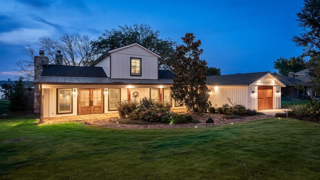 House in Montgomery, Texas, United States 3 - 18067051