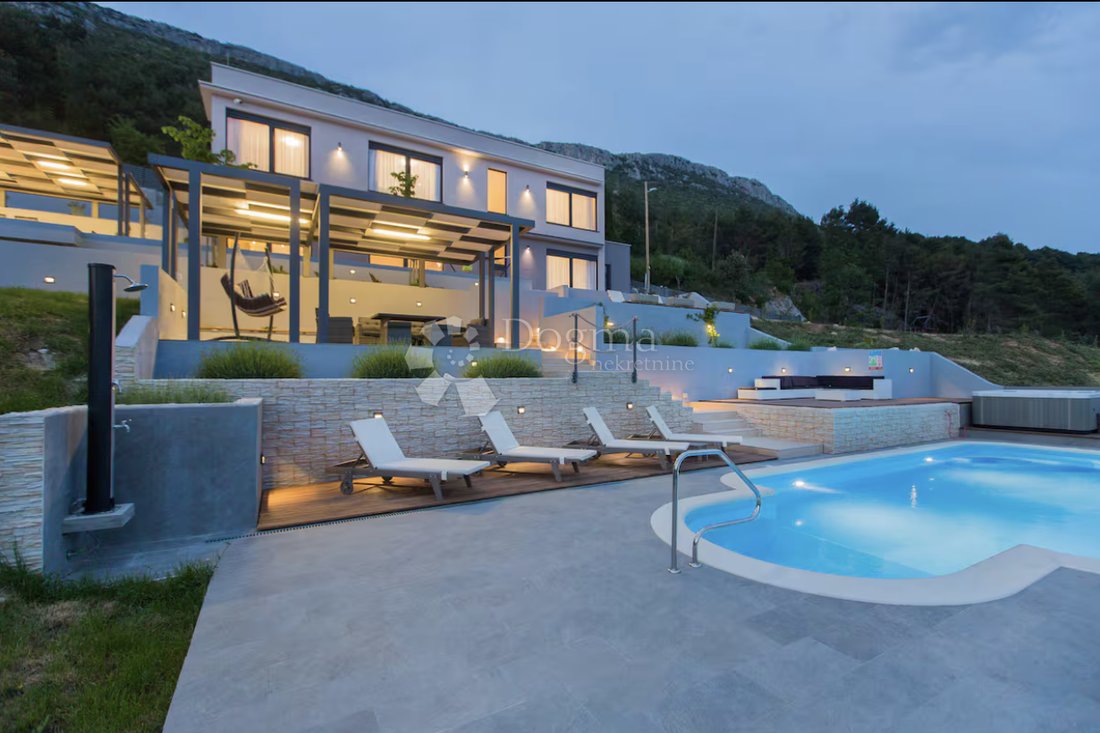 House in Kastel Stari, Split-Dalmatia County, Croatia 2 - 18067559