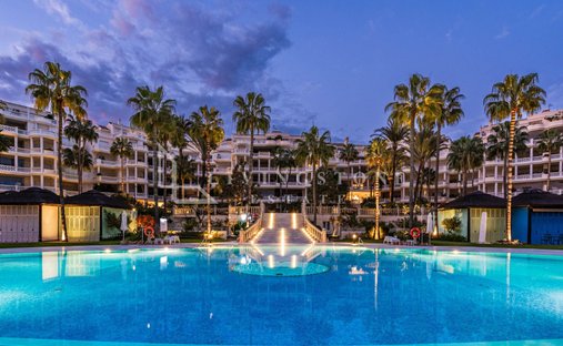 Apartment in Estepona, Andalusia, Spain 1