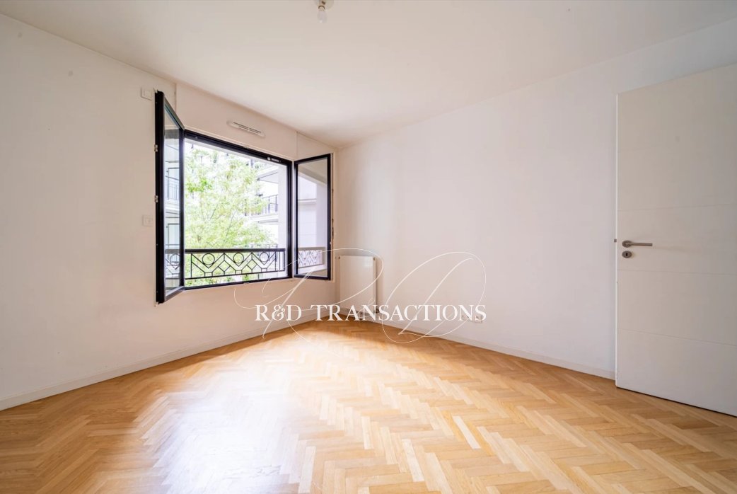 Apartment in Plateau Ouest, Suresnes, France 5 - 18066925
