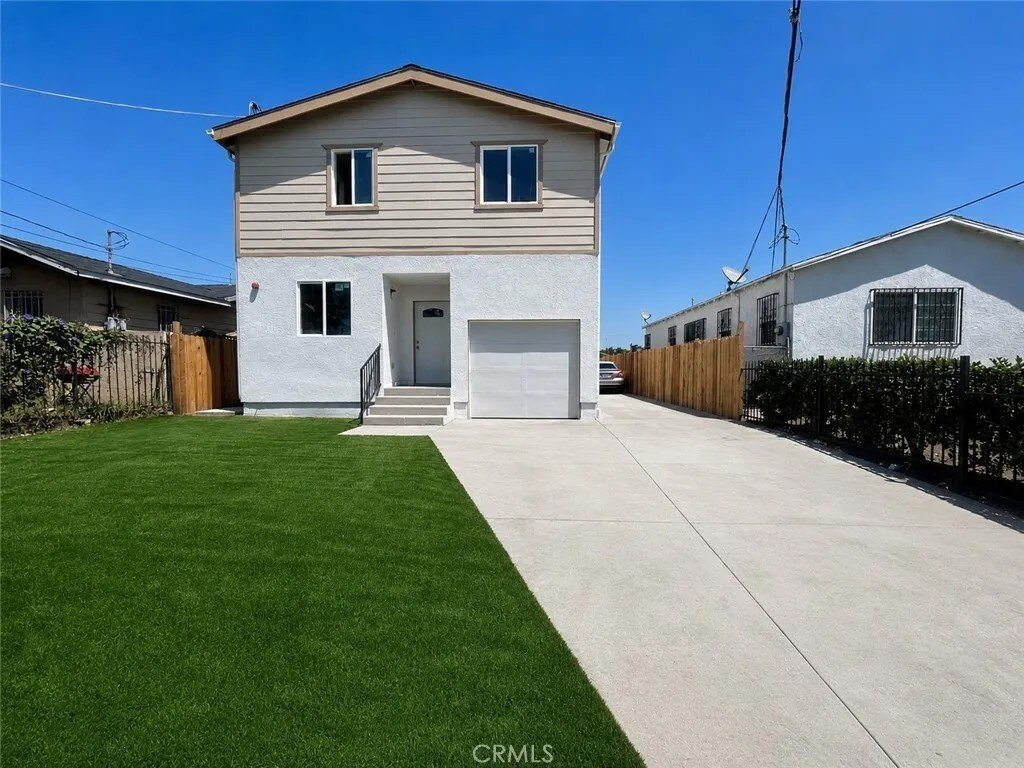 Los Angeles, California, United States 1 - 18066377