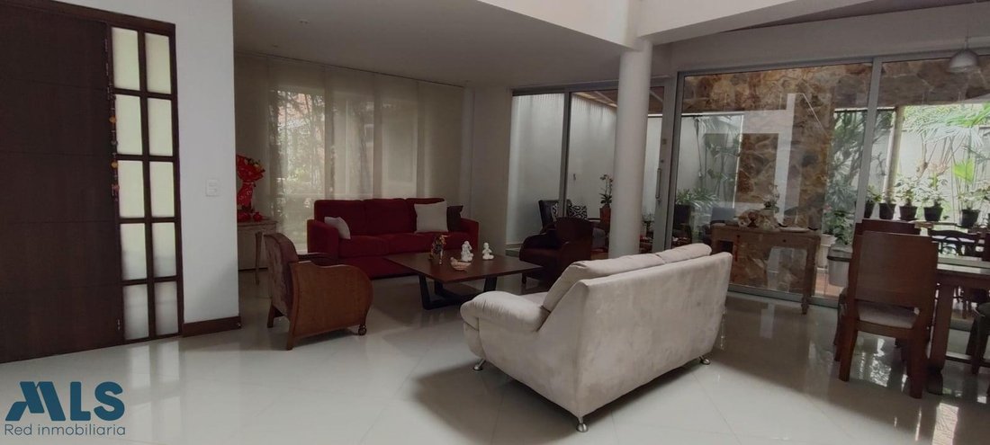 House in Sabaneta, Antioquia, Colombia 3 - 18066553