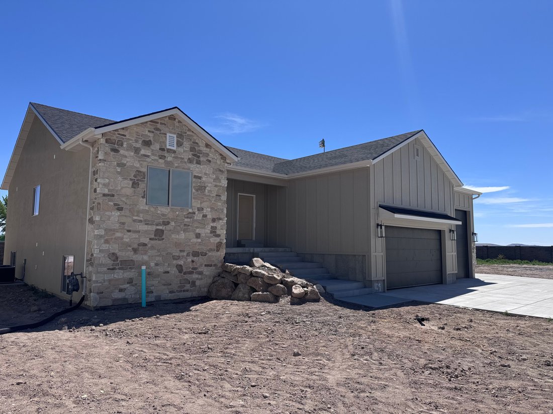 House in Syracuse, Utah, United States 1 - 17871770
