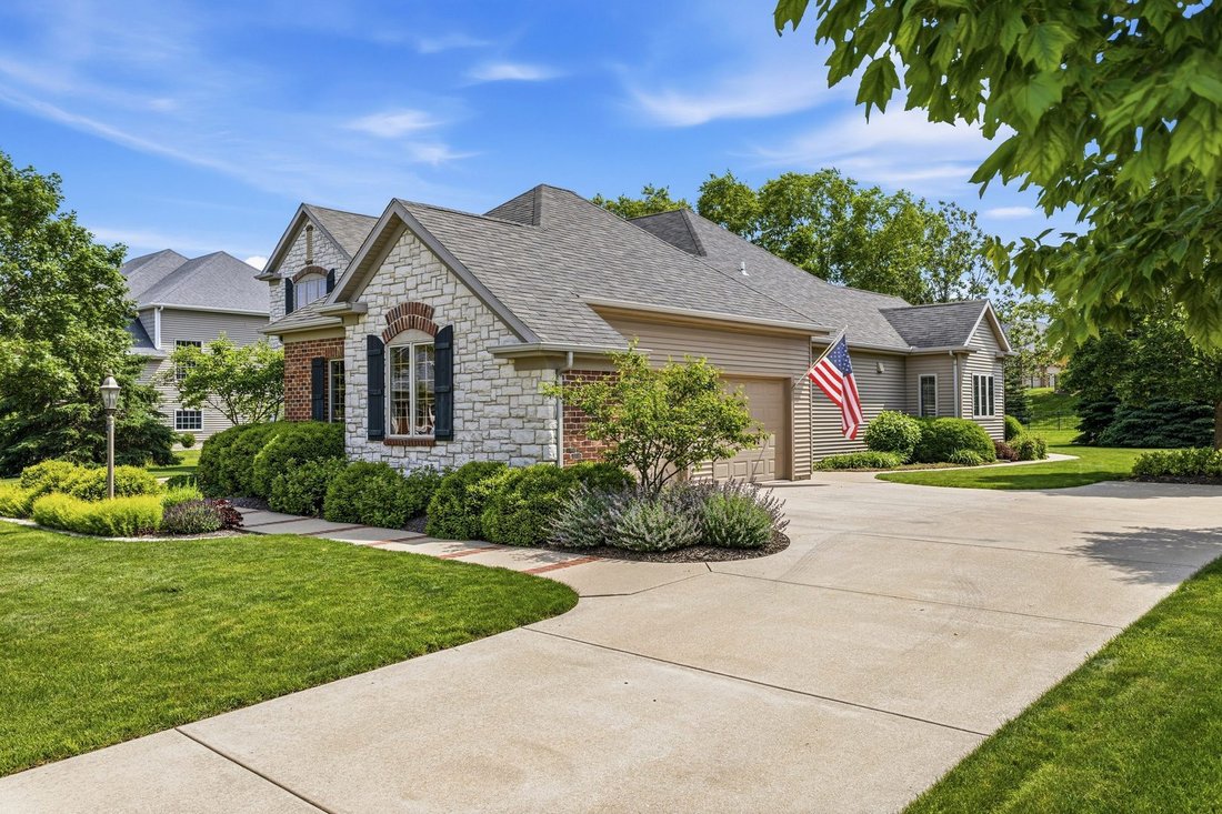 House in Champaign, Illinois, United States 3 - 18066640