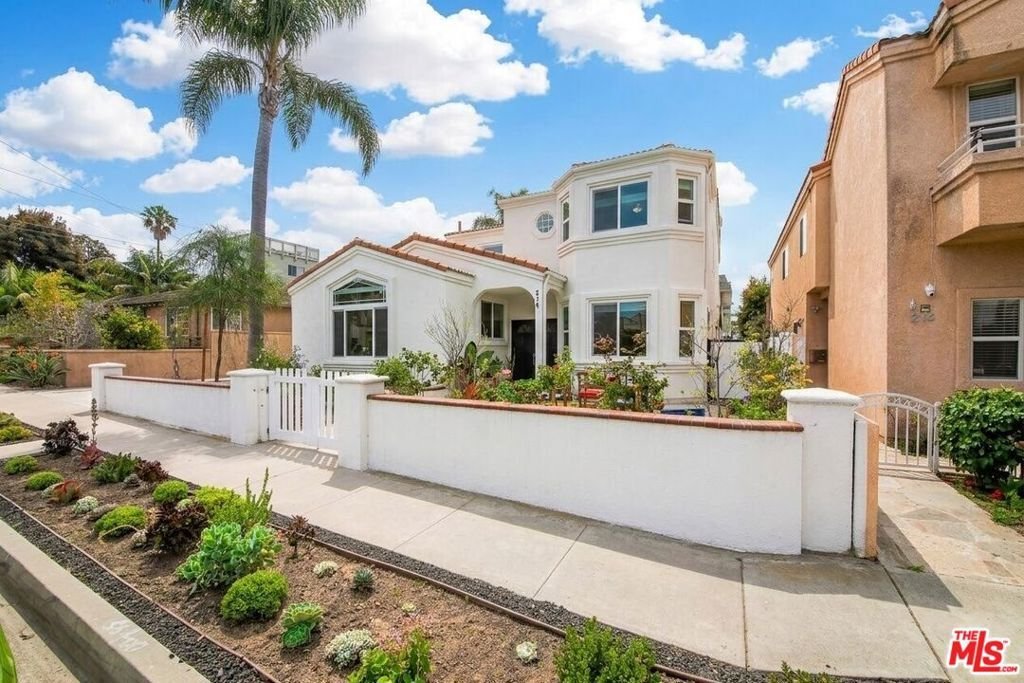 House in Huntington Beach, California, United States 3 - 18065957