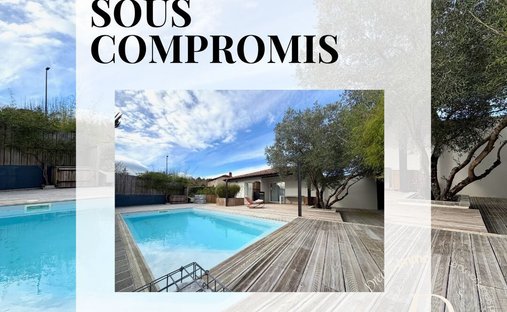 House in Herm, Nouvelle-Aquitaine, France 1