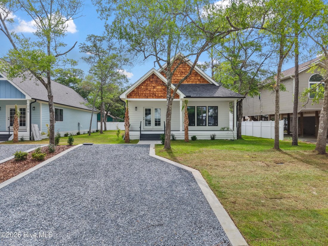 House in Oak Island, North Carolina, United States 2 - 17988613