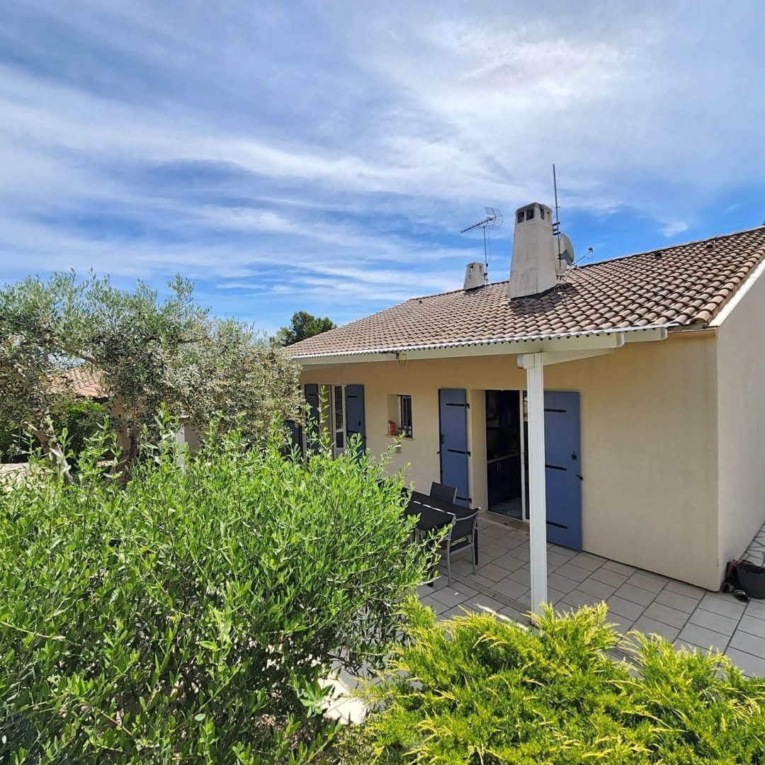House in Lamanon, Provence-Alpes-Côte d'Azur, France 3 - 18068922