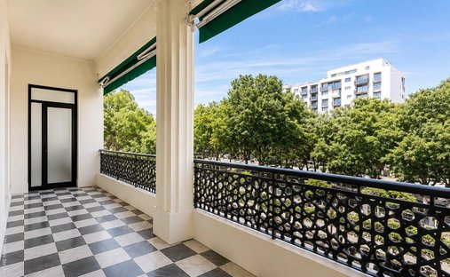 Apartment in Saint Giniez, 8e Arrondissement, Marseille 1