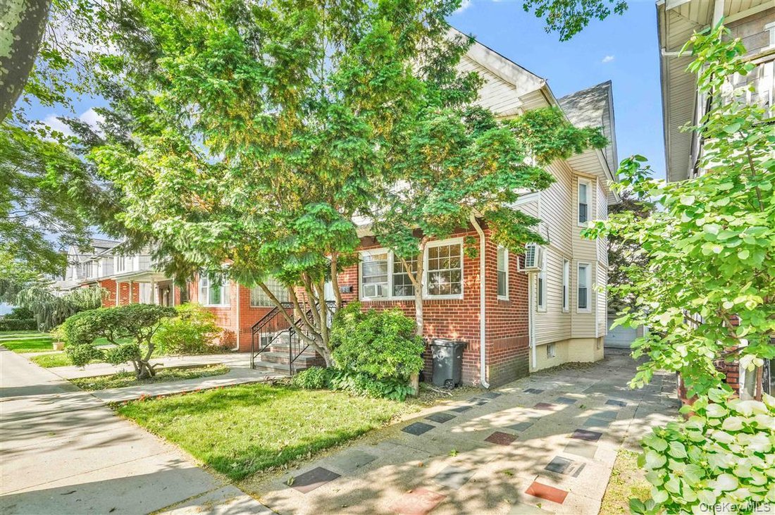 House in New York, New York, United States 4 - 18065672