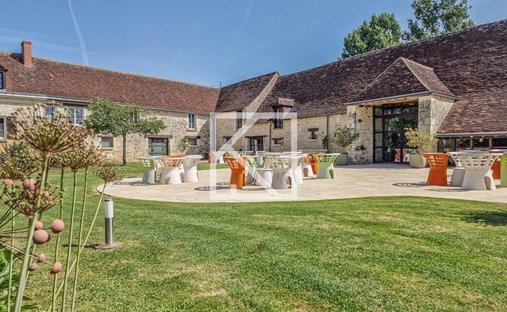 House in Bossée, Centre-Val de Loire, France 1