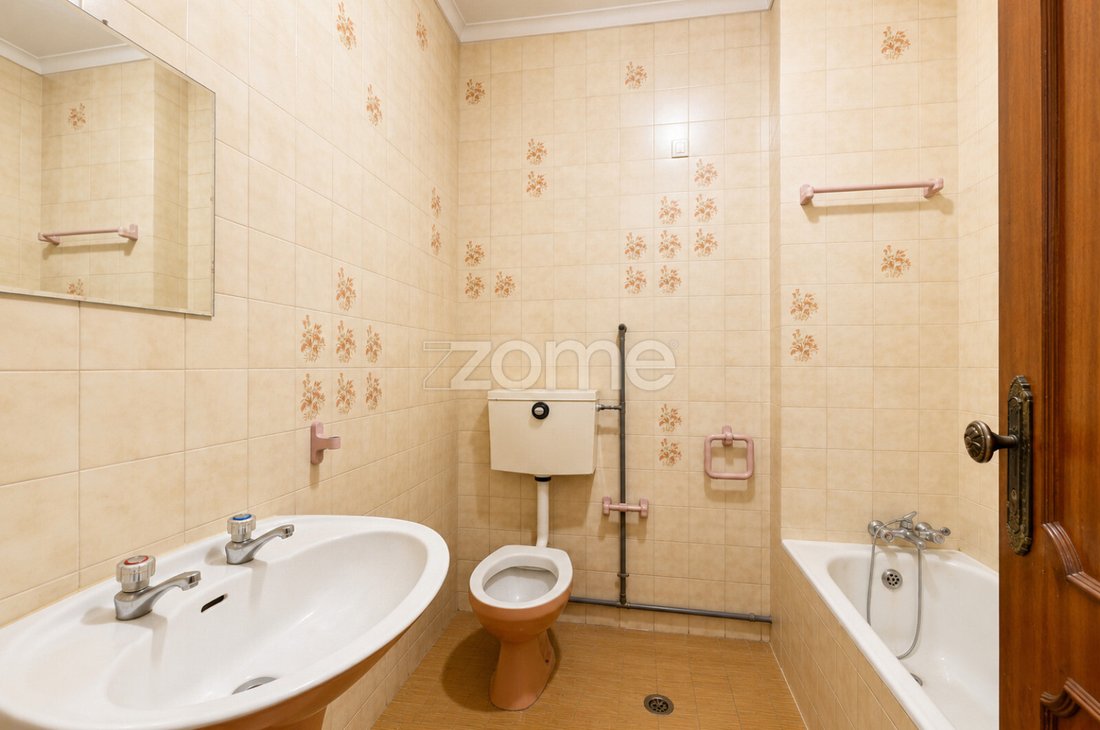 Apartment in Espinho, Aveiro District, Portugal 5 - 18067932