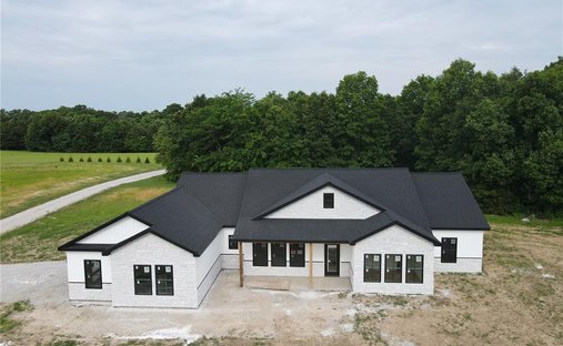 House in Monroe City, Missouri, United States 1
