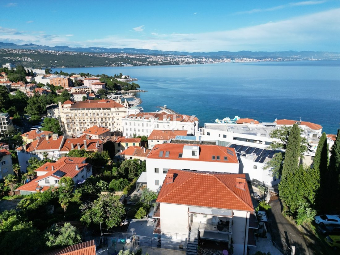 Apartment in Grad Opatija, Primorje-Gorski Kotar County, Croatia 3 - 17969860
