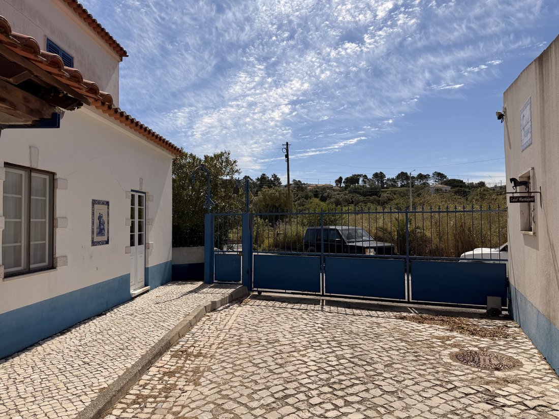 Estate in Almargem do Bispo, Lisbon, Portugal 2 - 18067744