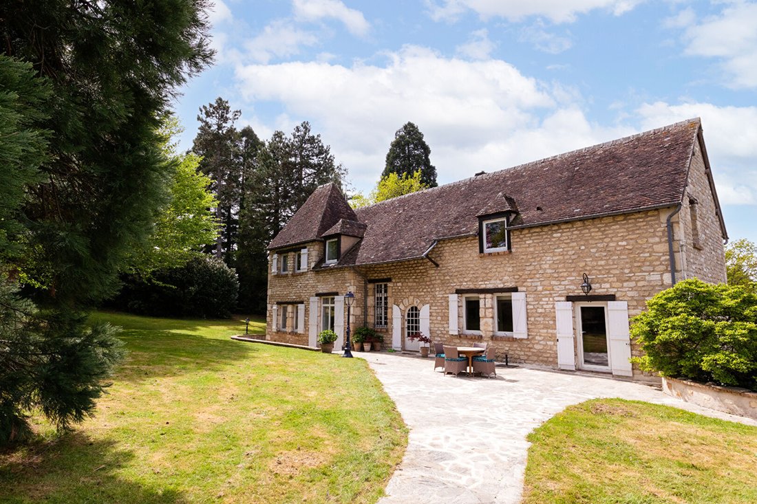 House in Saint-Remy-l'Honore, Ile-de-France, France 1 - 18066756