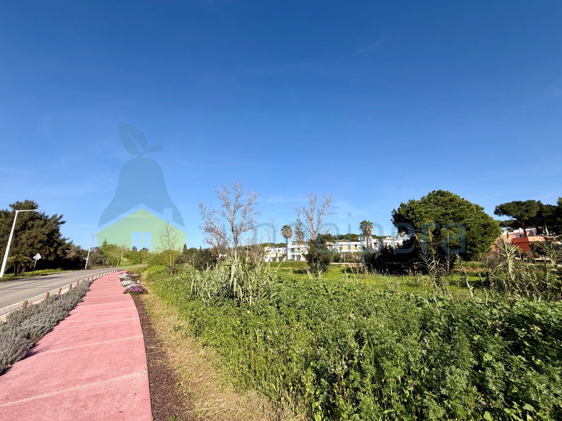 Land in Quarteira, Algarve, Portugal 3 - 18067828