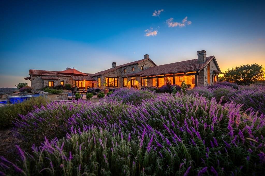 House in Center Point, Texas, United States 1 - 18066010