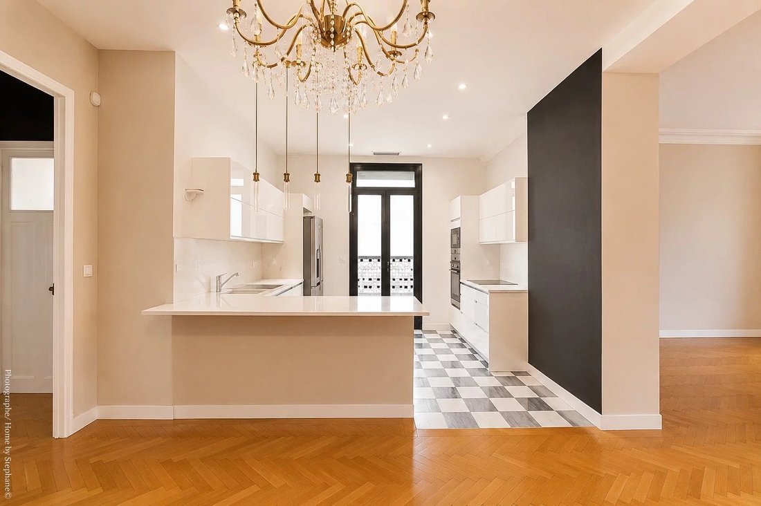 Apartment in Saint Giniez, 8e Arrondissement, Marseille 5 - 18066863