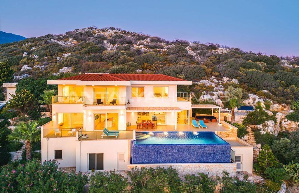Villa in Kaş, Antalya, Türkei 1 - 16657694