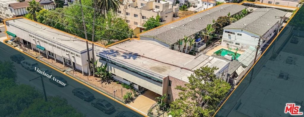 Los Angeles, California, United States 4 - 18008314