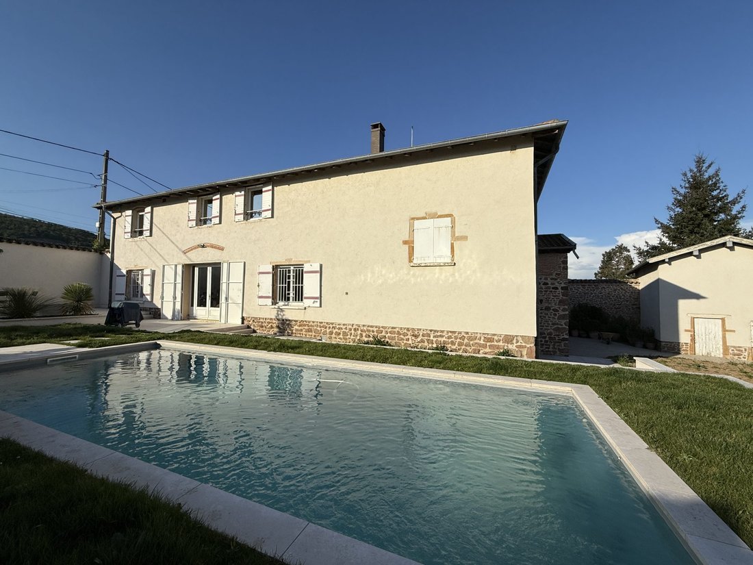 House in Saint-Etienne-la-Varenne, Auvergne-Rhône-Alpes, France 4 - 15702967