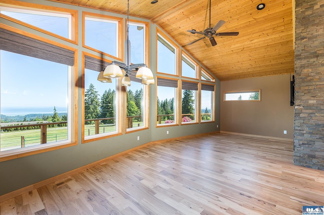House in Port Angeles, Washington, United States 4 - 18067454