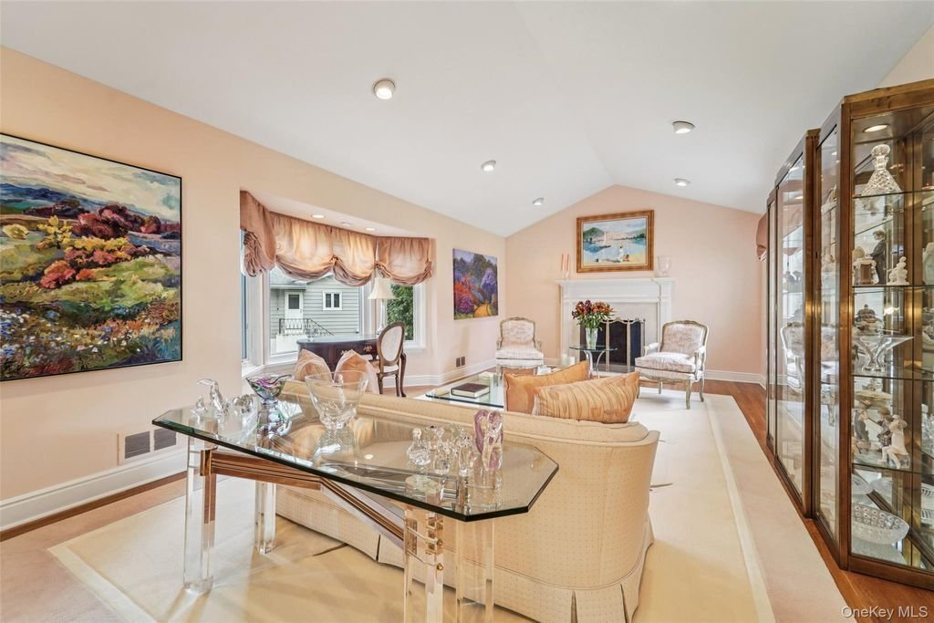 House in Port Chester, New York, United States 3 - 18068470