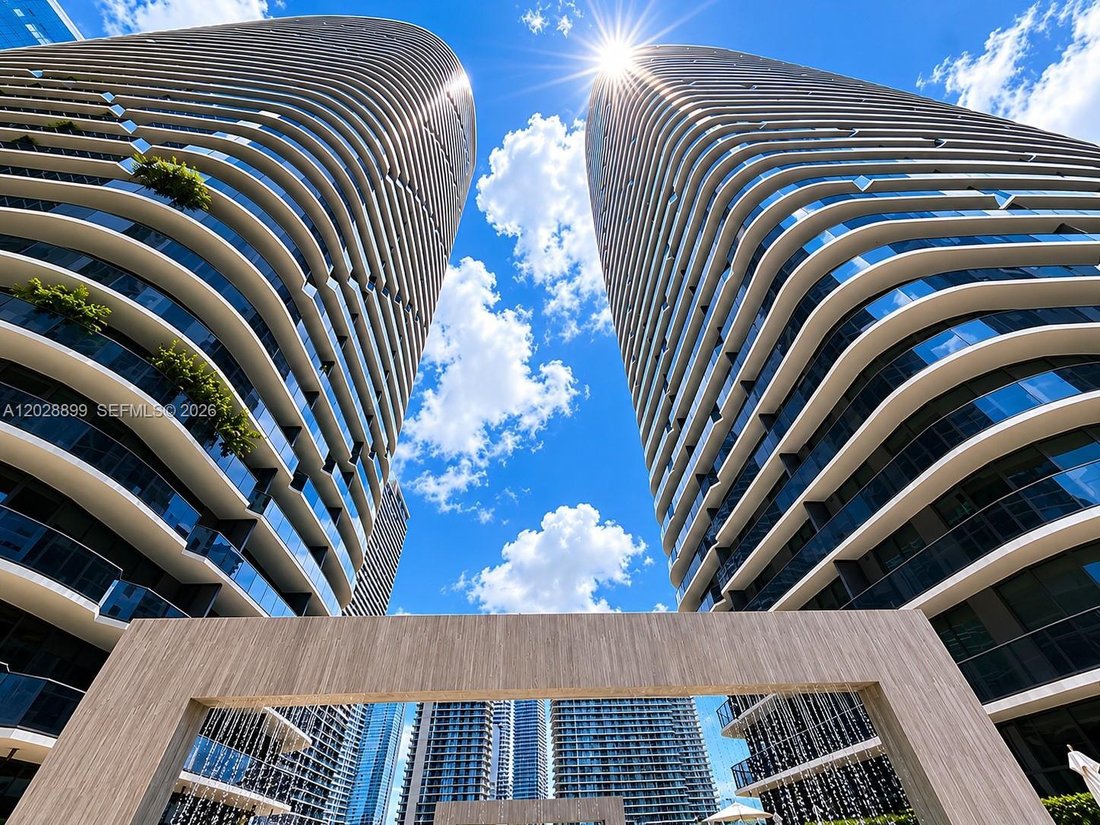 Condo in Miami, Florida, United States 1 - 18065996