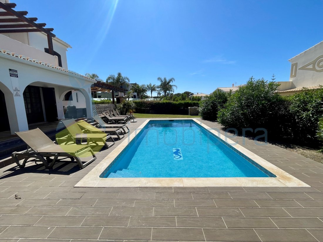 House in Faro (Se e Sao Pedro), Algarve, Portugal 1 - 18067844