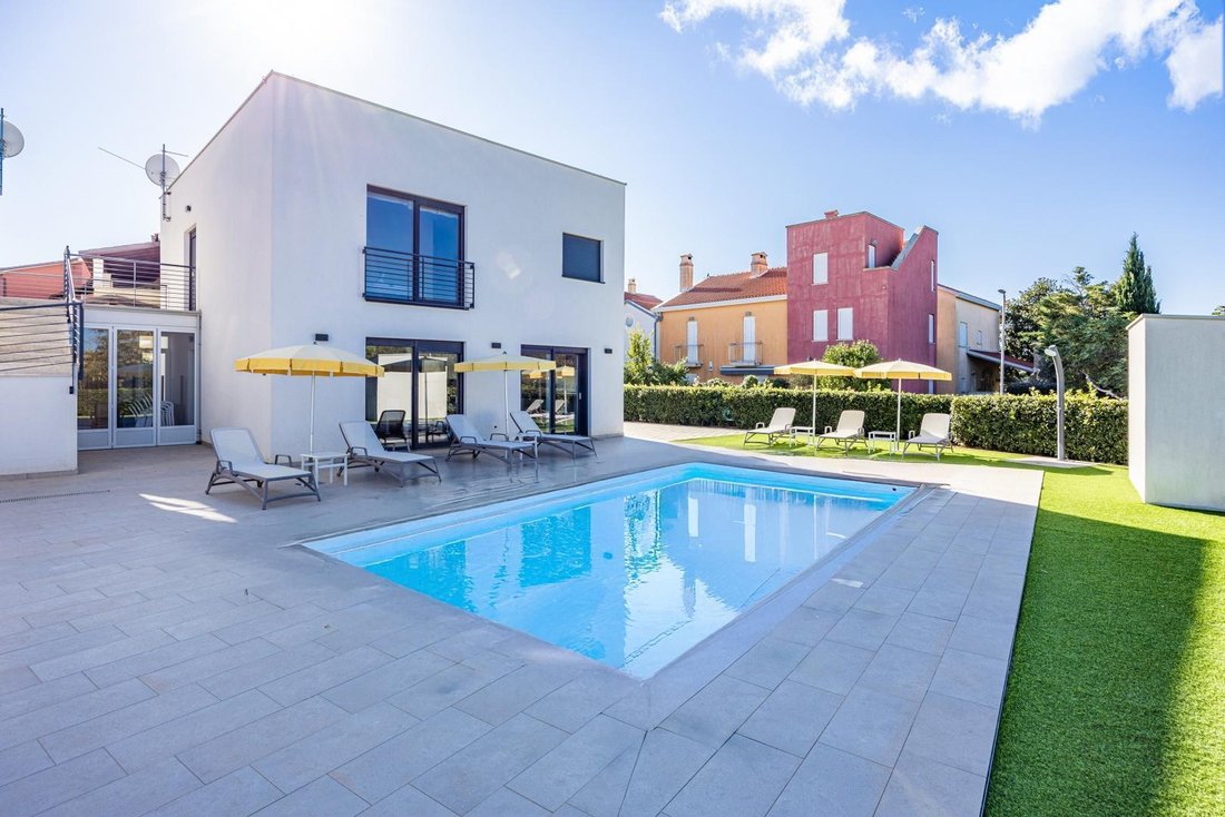 Villa in Banjole, Istria County, Croatia 2 - 18068215