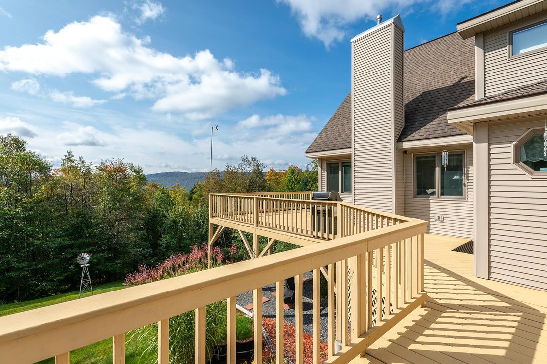 House in Chester, Vermont, United States 1 - 16954067