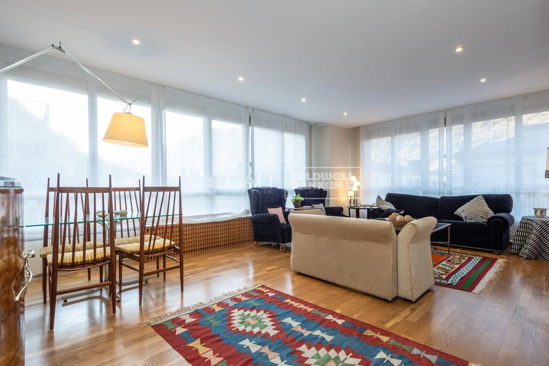 Apartment in Andorra la Vella, Andorra la Vella, Andorra 2 - 18065707