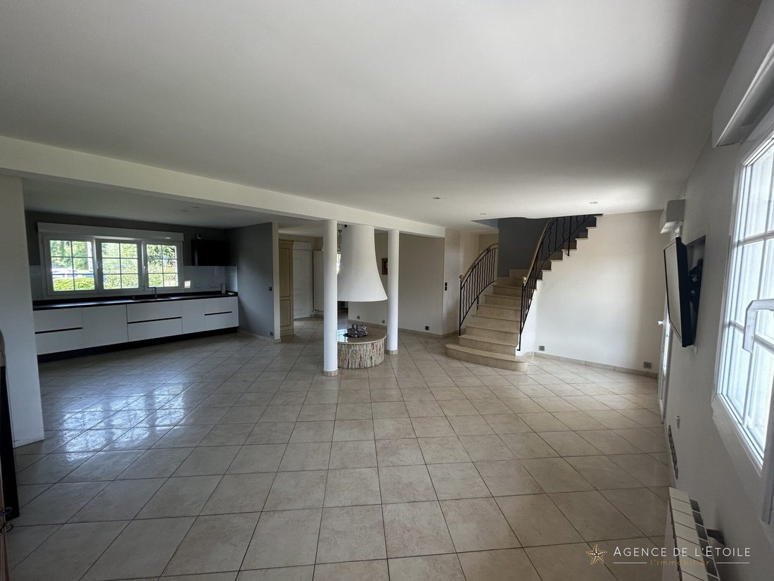 Villa in Cucq, Hauts-de-France, France 4 - 17995688