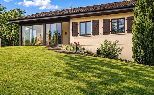 House in Seynod, Annecy, France 1