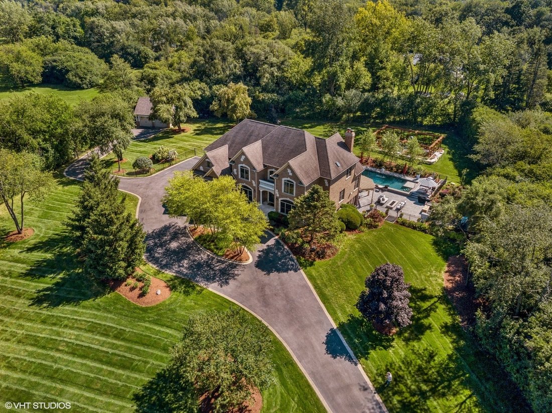 House in Barrington Hills, Illinois, United States 2 - 18066562