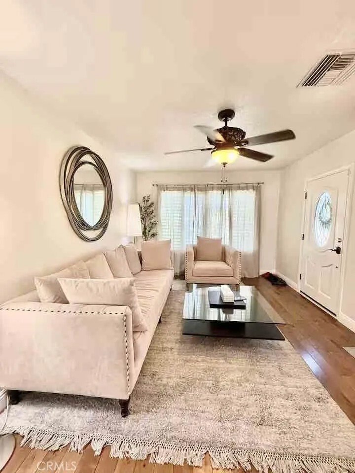 Condo in Monterey Park, California, United States 4 - 18066337