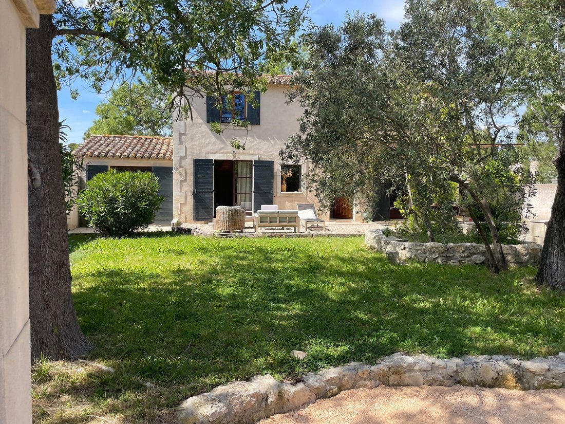 House in Paradou, Provence-Alpes-Côte d'Azur, France 1 - 18065589