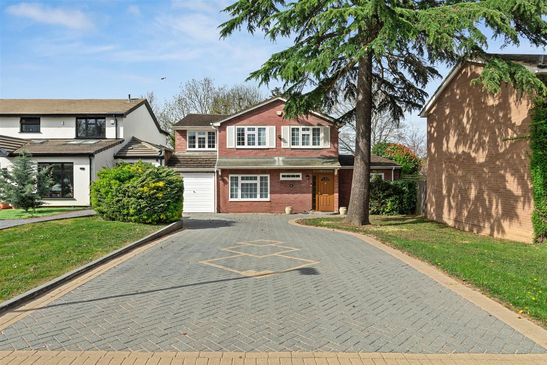 House in Little Common, Harrow, England 1 - 18065799