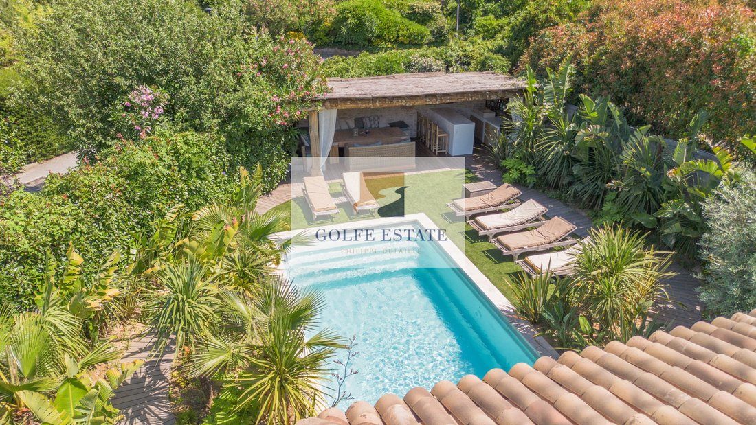 Villa in Nord, Cavalaire-sur-Mer, France 3 - 18066856