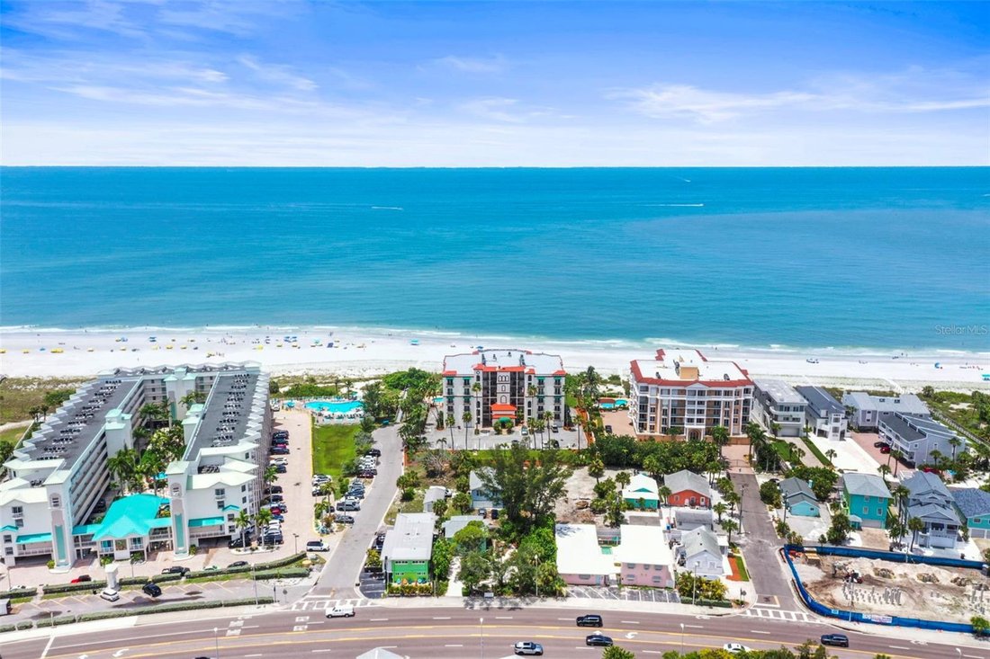 Condo in Treasure Island, Florida, United States 2 - 18067453