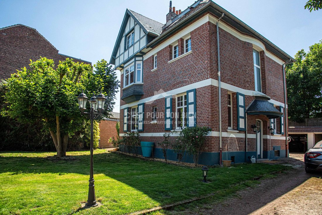 House in Cinq Bonniers, Faches-Thumesnil, France 1 - 18068906
