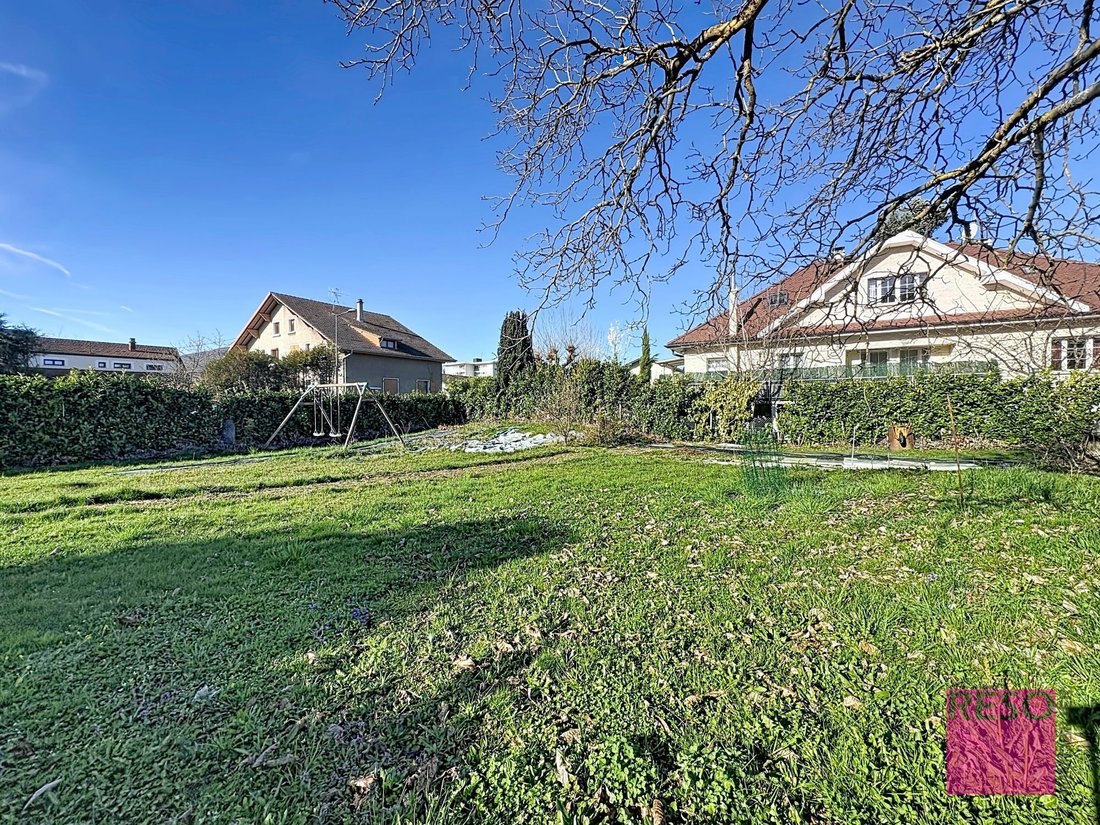 Land in Annemasse, Auvergne-Rhône-Alpes, France 2 - 18068863